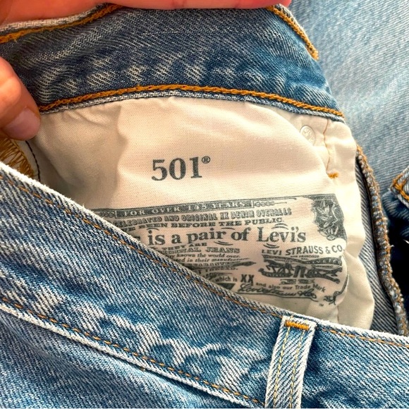 Levi’s Distressed 501 Denim Jeans - Picture 6 of 10